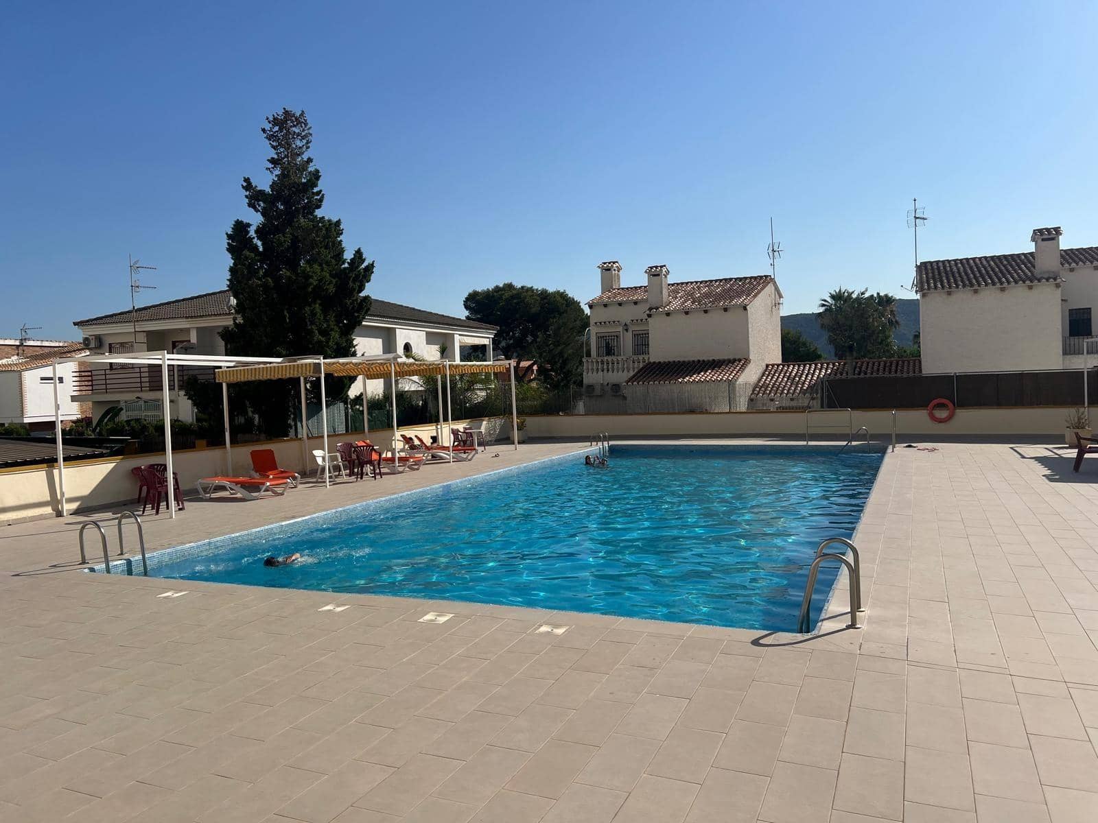 Apartamento de 3 habitaciones en Gandia en alquiler vacacional - 2.050 € (Ref: 9843947)