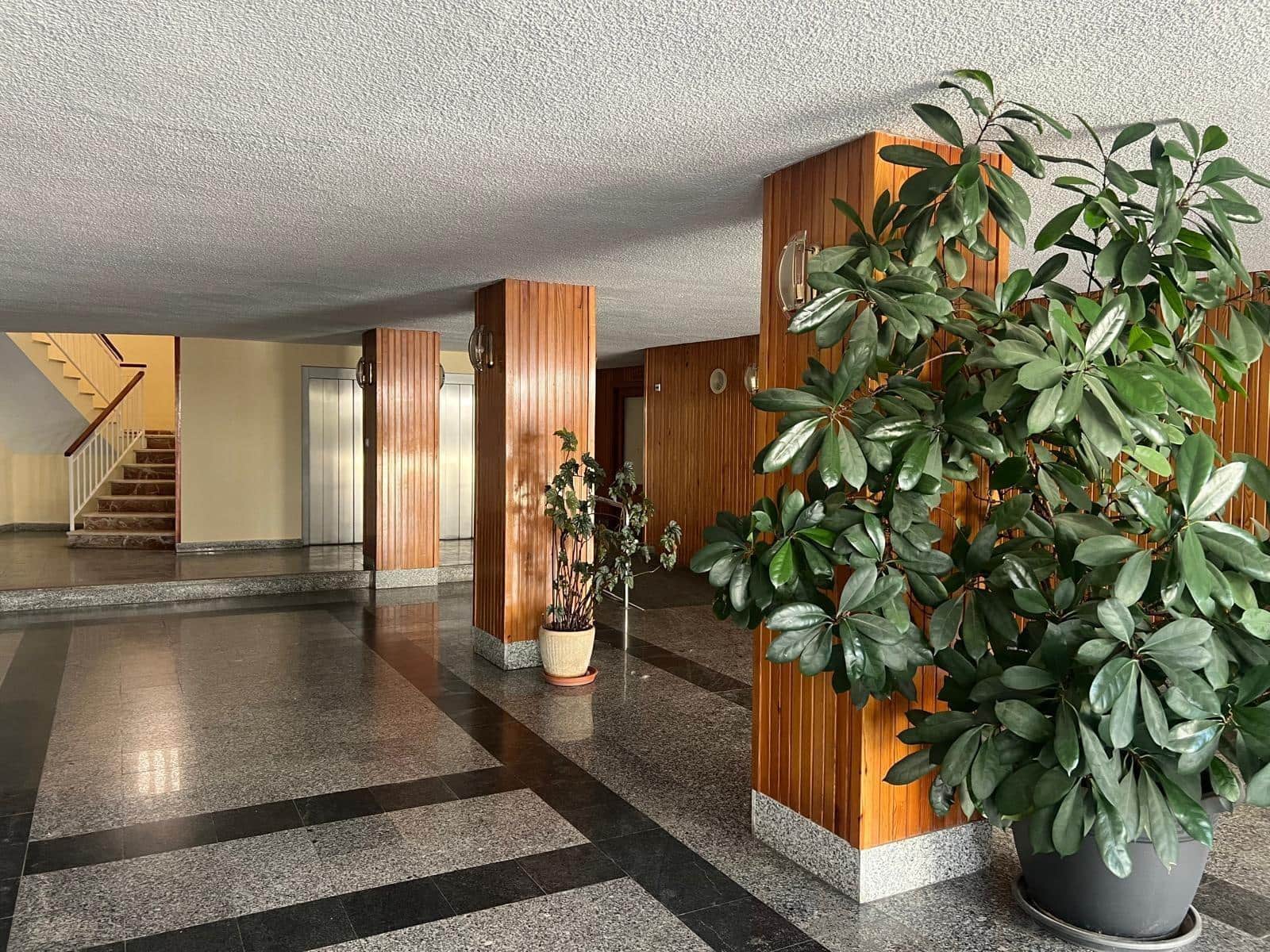 Apartamento de 3 habitaciones en Gandia en alquiler vacacional - 2.050 € (Ref: 9843947)