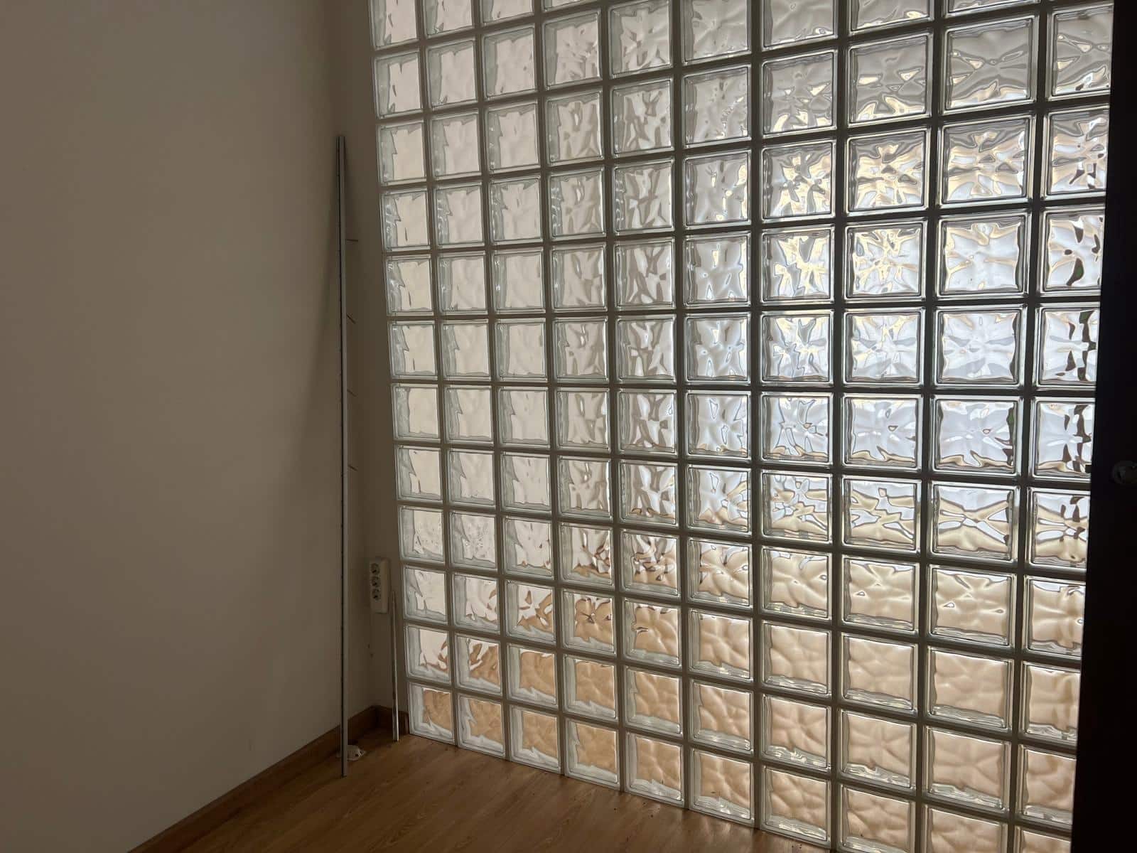 Kommersiell til salgs i Gandia - € 350 000 (Ref: 9843951)