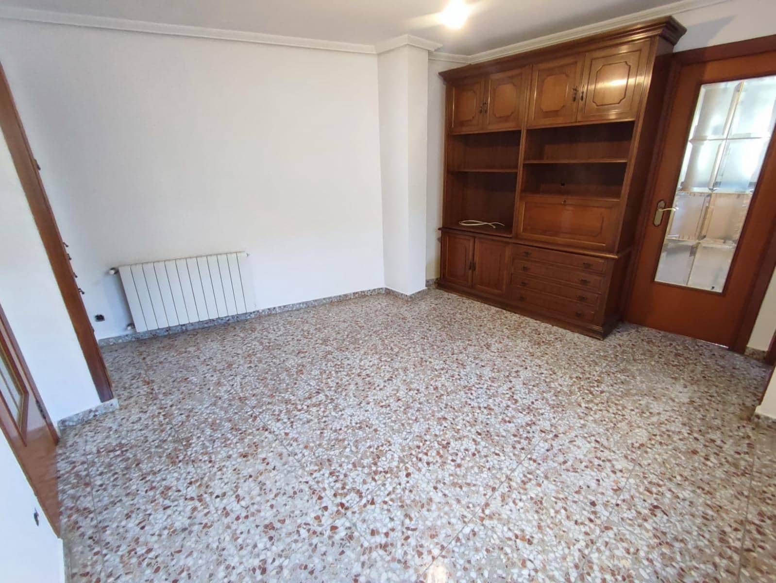 4 bedroom Flat for sale in Bellreguard - € 120,000 (Ref: 9843952)