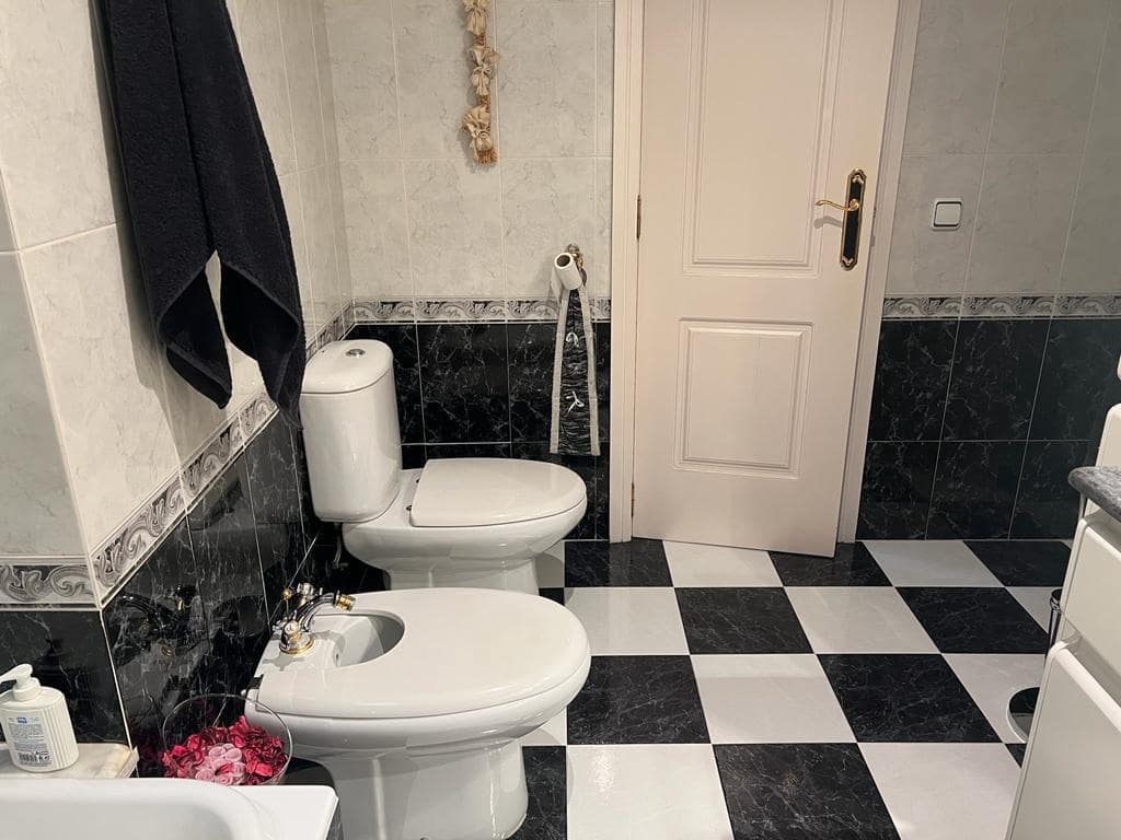 2 chambre Appartement à vendre à La Font d'En Carros - 200 000 € (Ref: 9843953)