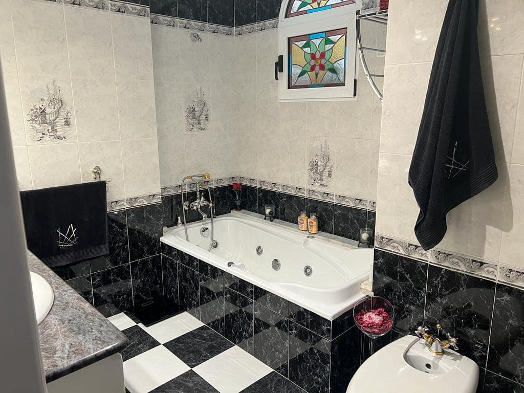 2 chambre Appartement à vendre à La Font d'En Carros - 200 000 € (Ref: 9843953)