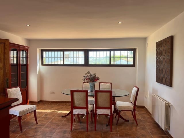 5 quarto Moradia para venda em La Font d'En Carròs com piscina garagem - 675 000 € (Ref: 9843959)