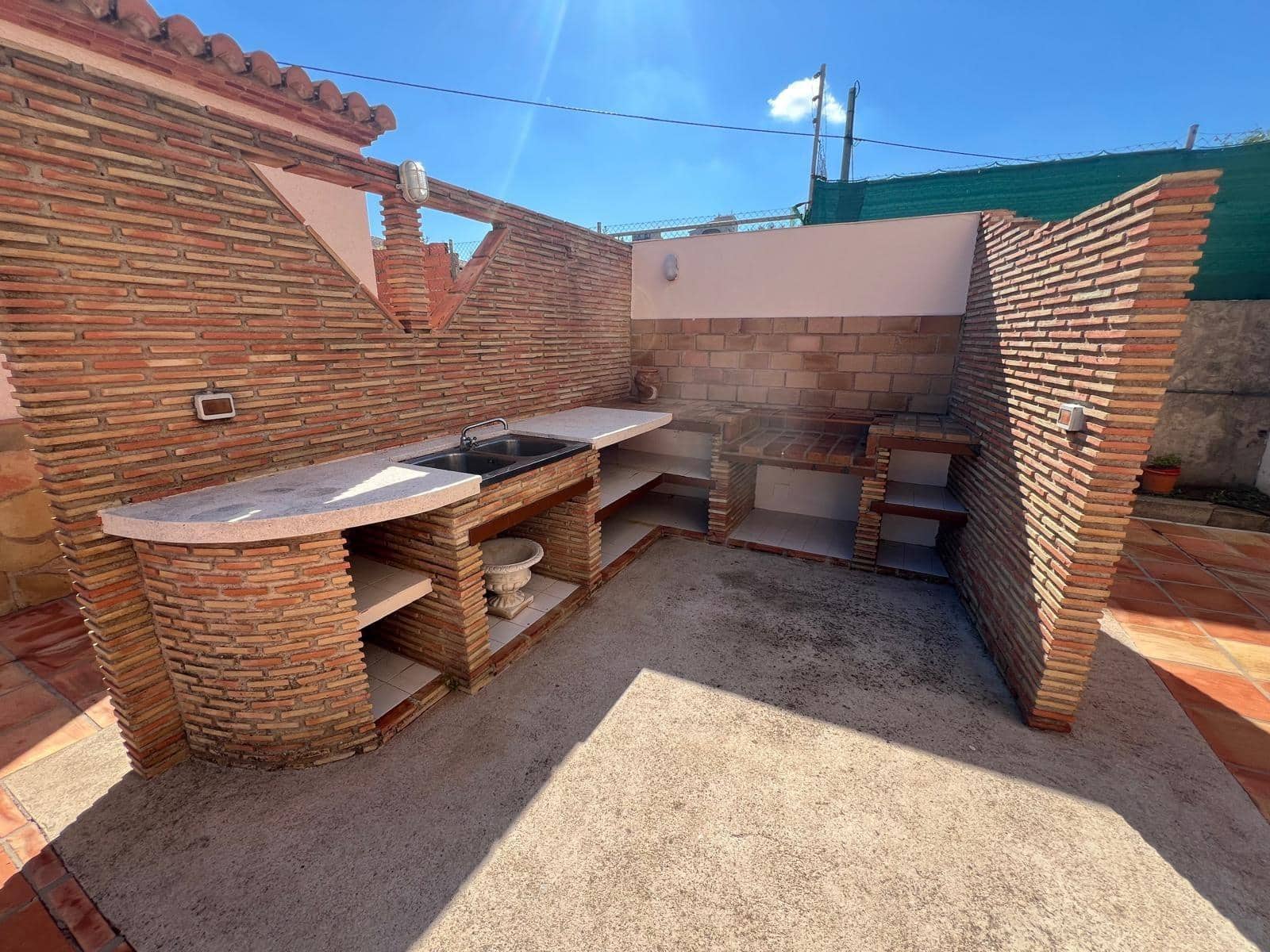 5 quarto Moradia para venda em La Font d'En Carros com piscina garagem - 675 000 € (Ref: 9843959)