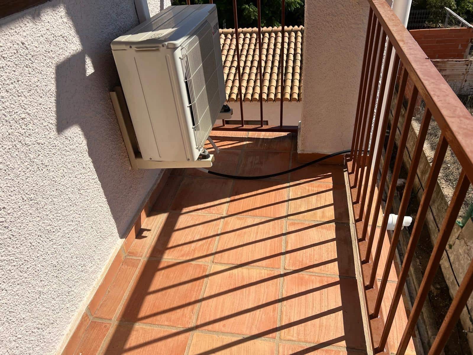 5 quarto Moradia para venda em La Font d'En Carros com piscina garagem - 675 000 € (Ref: 9843959)