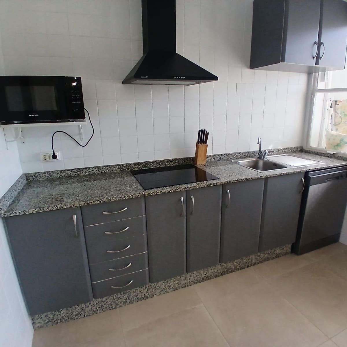 3 bedroom Apartment for sale in Gandia - € 310,000 (Ref: 9843960)