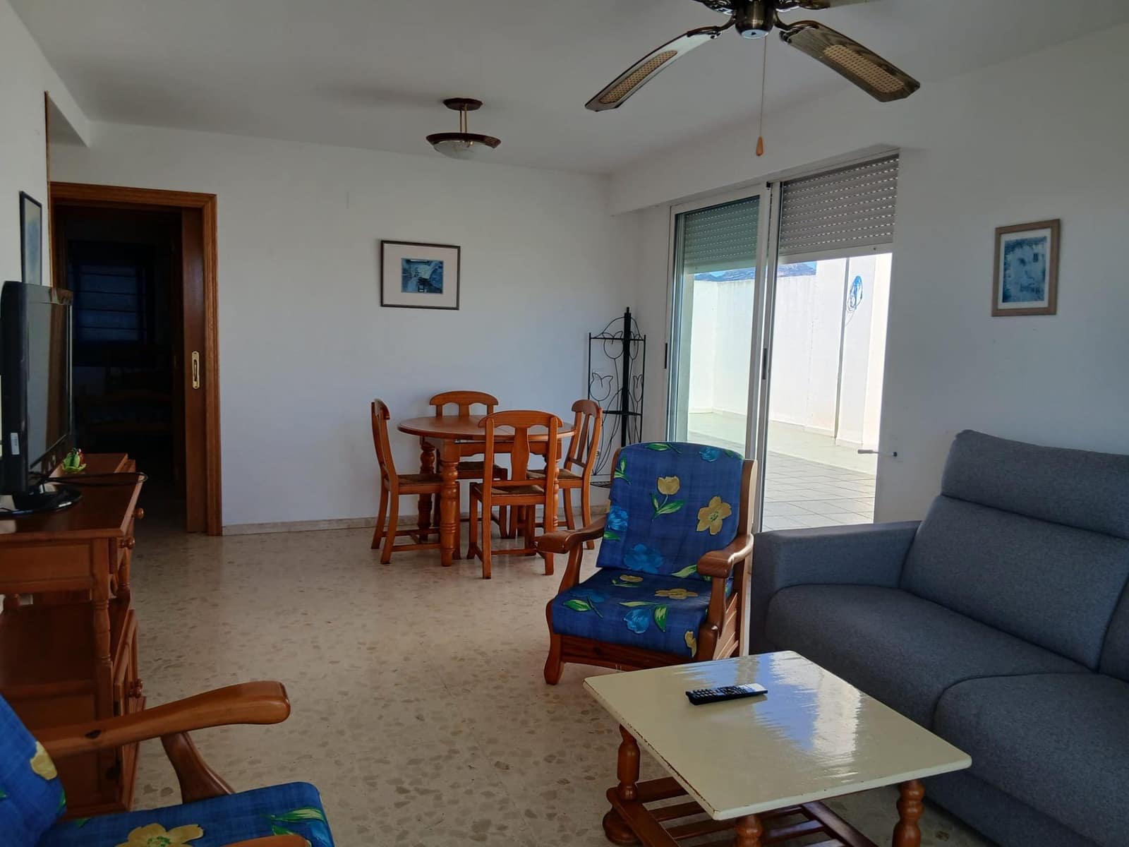 2 bedroom Apartment for sale in Gandia with pool - € 290,000 (Ref: 9843962)