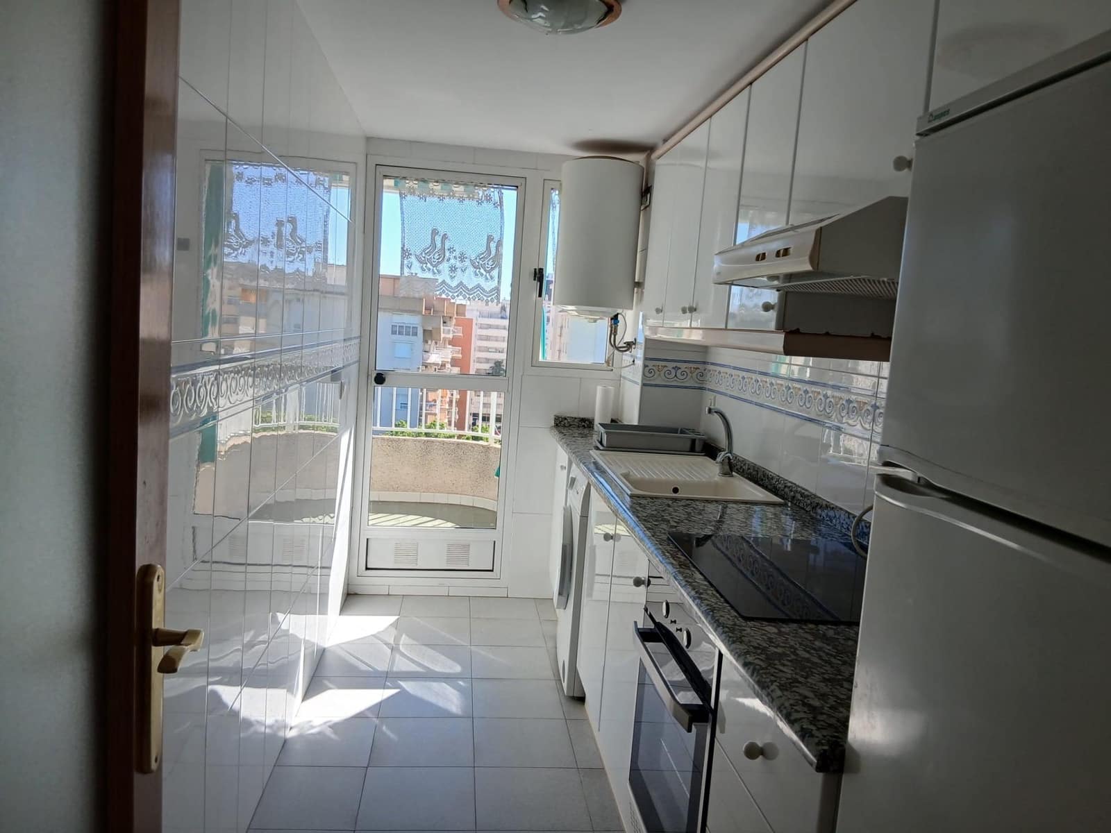 2 bedroom Apartment for sale in Gandia with pool - € 290,000 (Ref: 9843962)