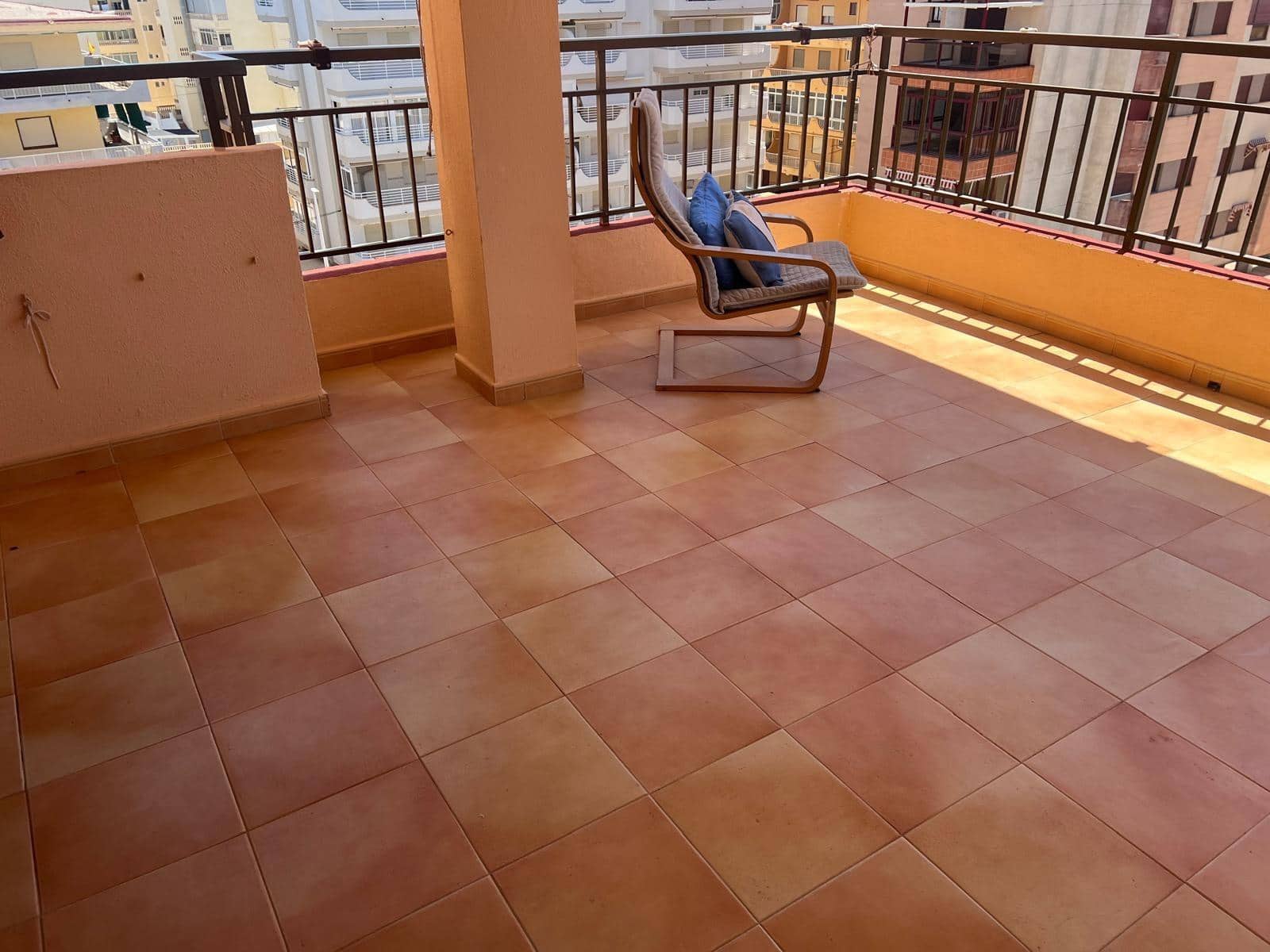 3 Zimmer Apartment zu verkaufen in Tavernes de la Valldigna mit Pool Garage - 243.000 € (Ref: 9890388)