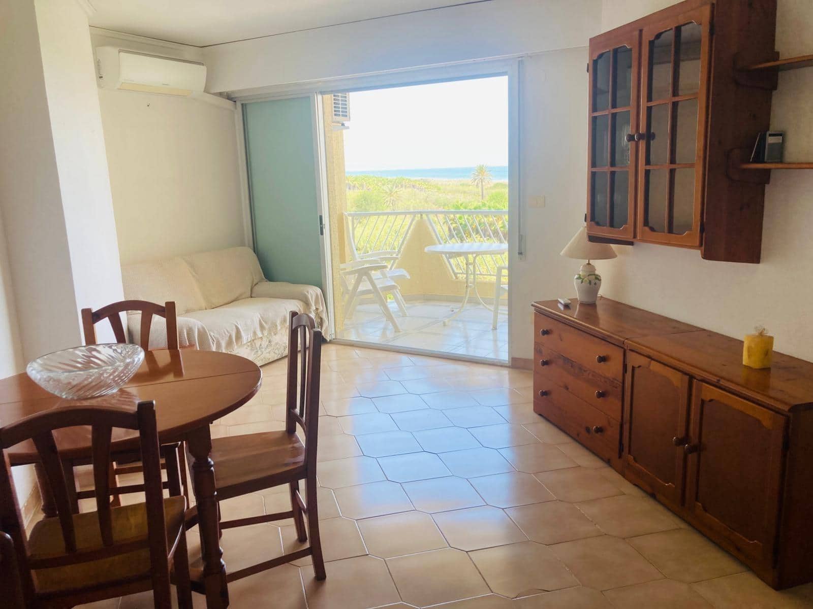 Apartamento de 3 habitaciones en Gandia en alquiler vacacional - 2.000 € (Ref: 9893882)