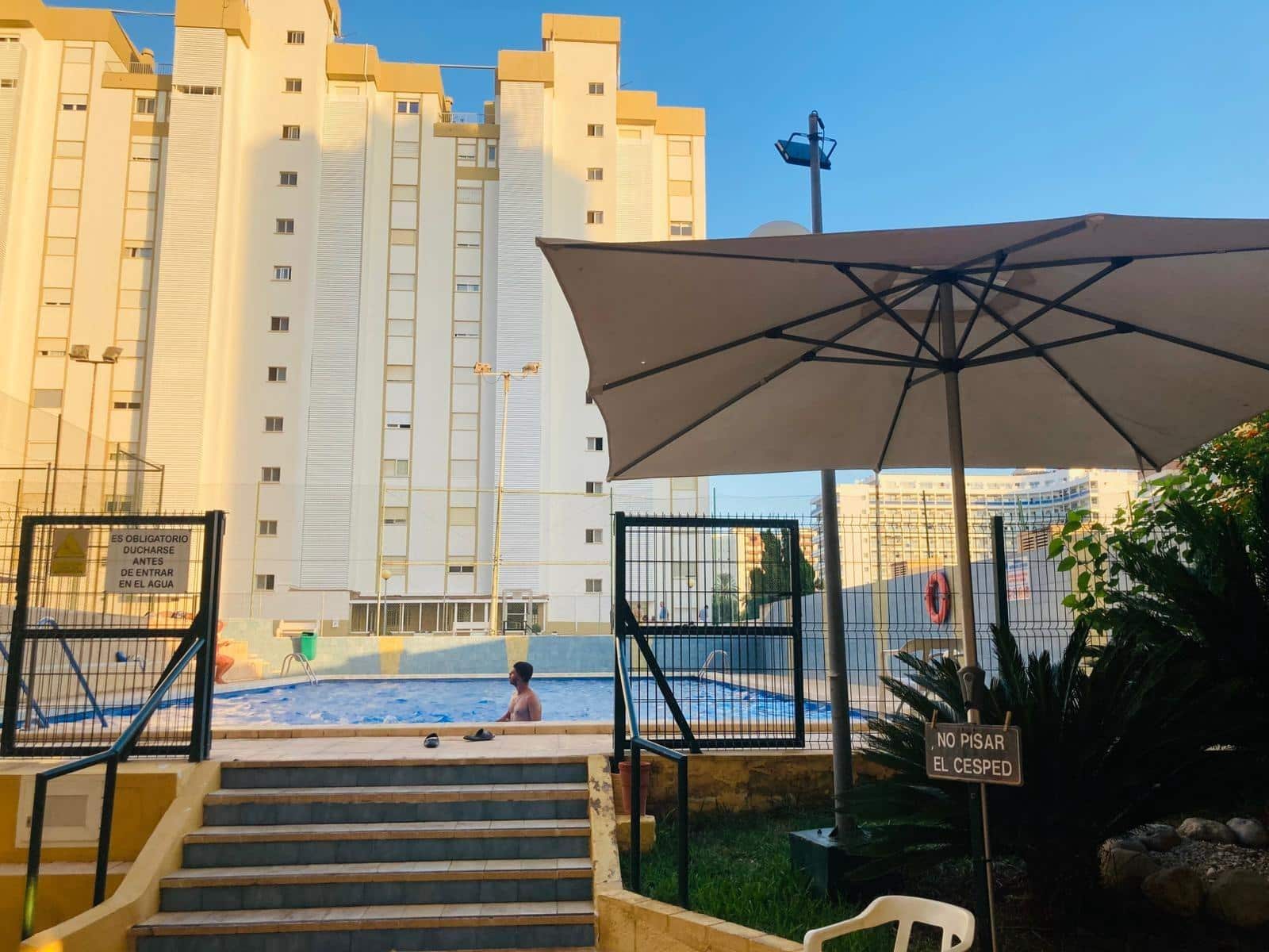 Apartamento de 3 habitaciones en Gandia en alquiler vacacional - 2.000 € (Ref: 9893882)