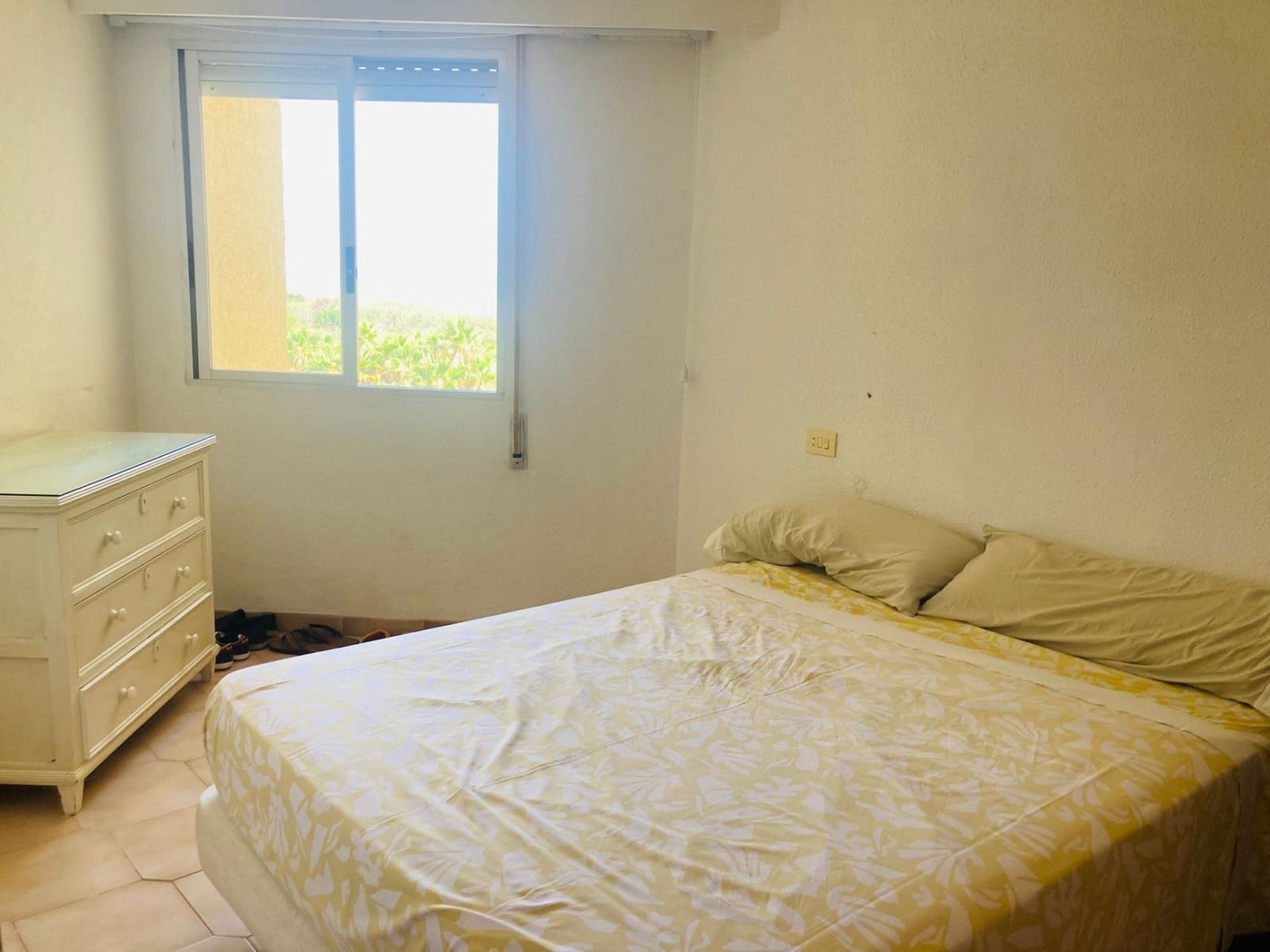 Apartamento de 3 habitaciones en Gandia en alquiler vacacional - 2.000 € (Ref: 9893882)