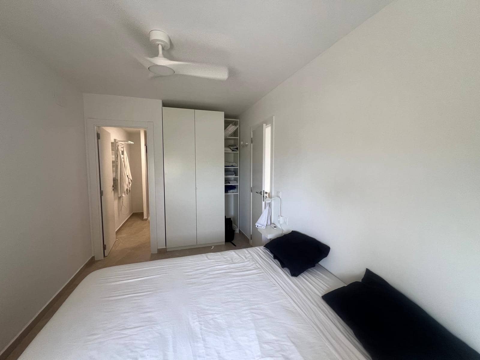   3 soveværelse   ferieLejlighed i Gandia     - € 2.000 (Ref: 9893882)