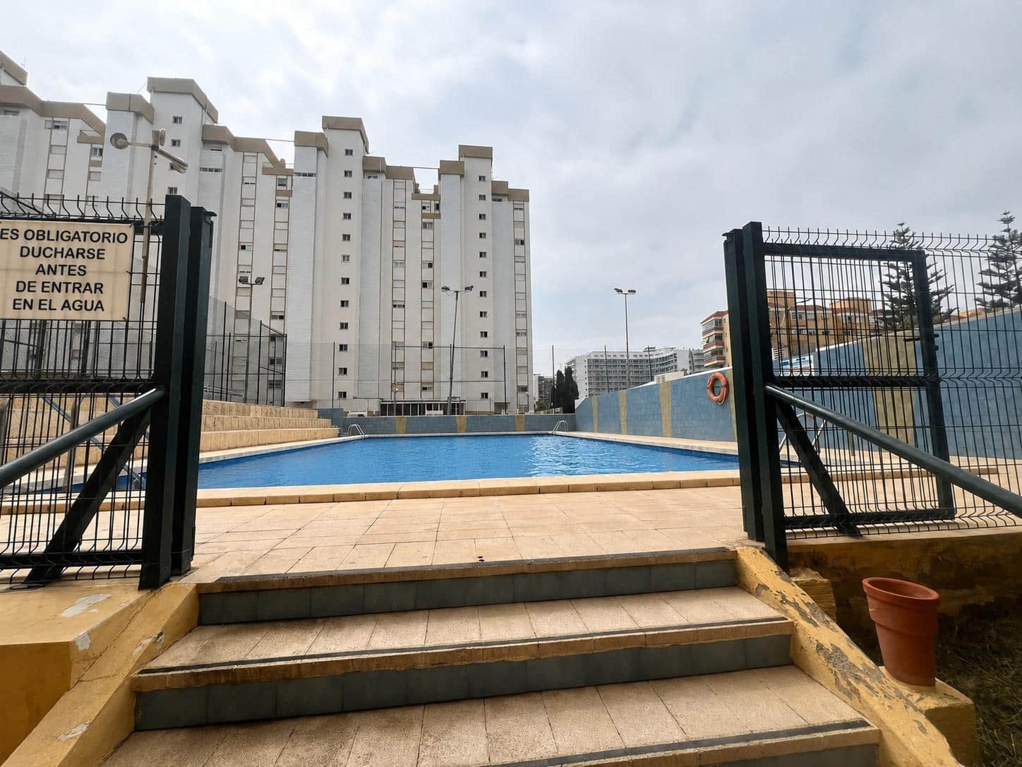   3 soveværelse   ferieLejlighed i Gandia     - € 2.000 (Ref: 9893882)