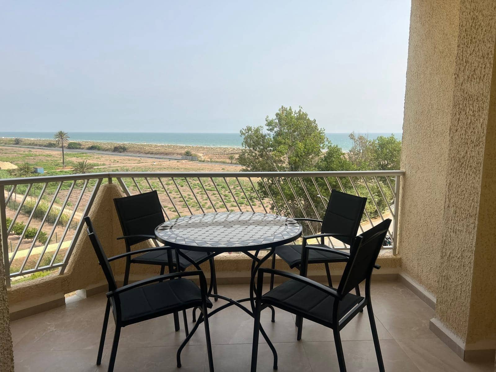   3 soveværelse   ferieLejlighed i Gandia     - € 2.000 (Ref: 9893882)