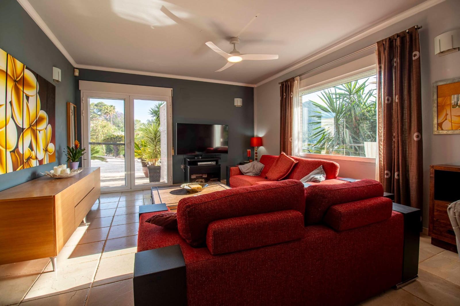 4 soveværelse Villa til salg i Gandia - € 415.000 (Ref: 9896351)