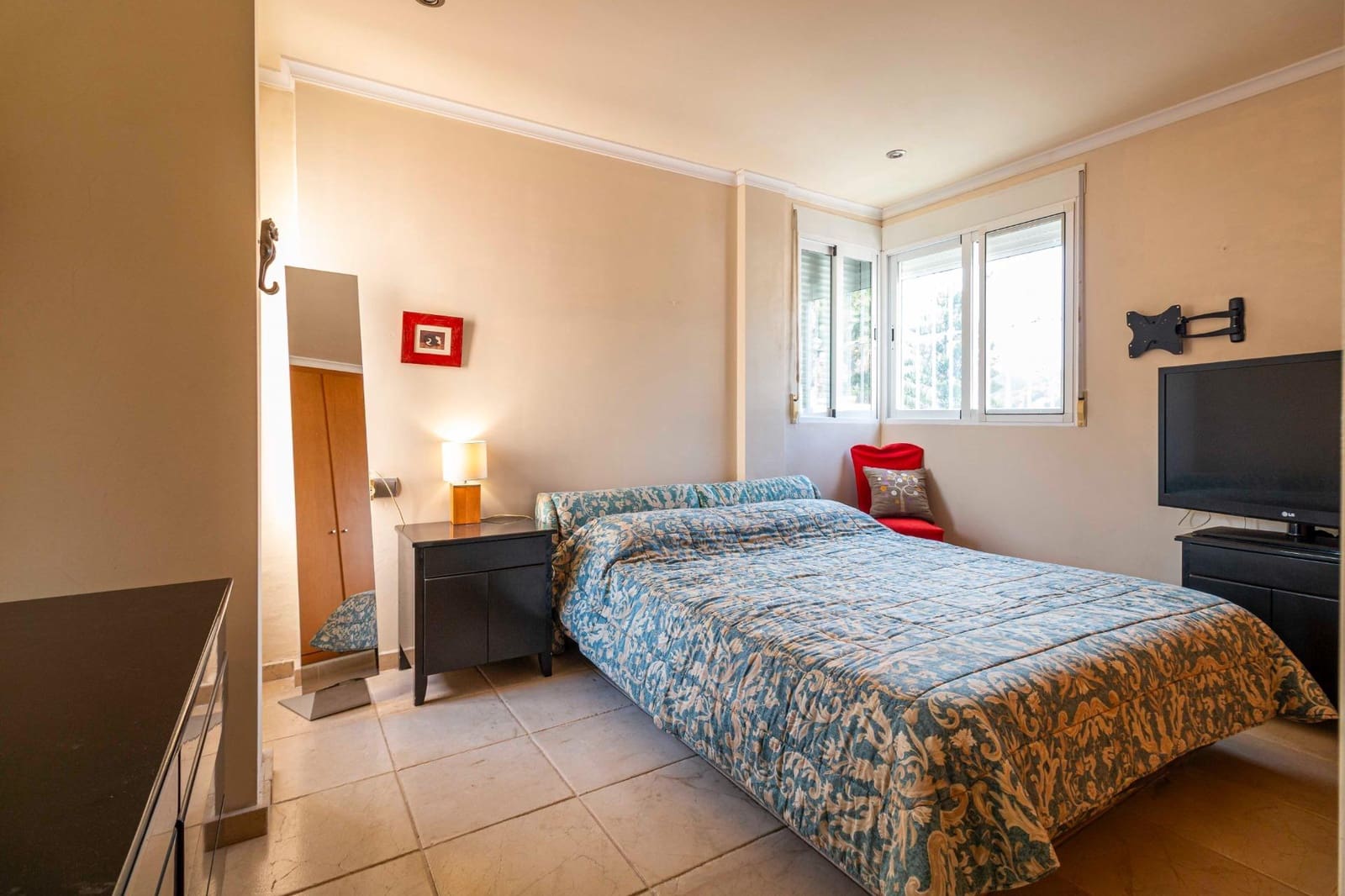 4 soveværelse Villa til salg i Gandia - € 415.000 (Ref: 9896351)