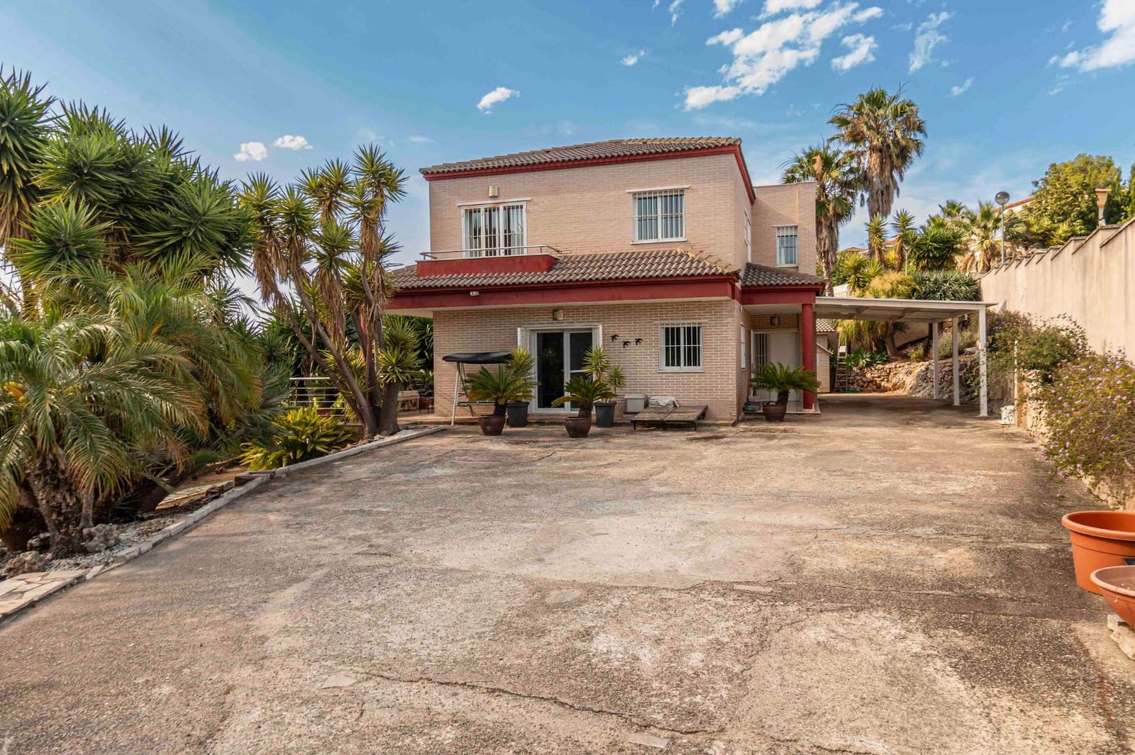 4 soveværelse Villa til salg i Gandia - € 415.000 (Ref: 9896351)