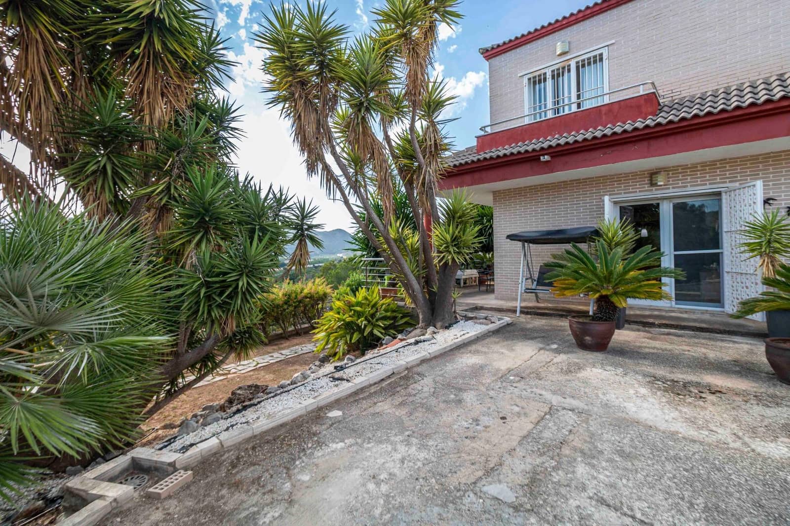 4 soveværelse Villa til salg i Gandia - € 415.000 (Ref: 9896351)
