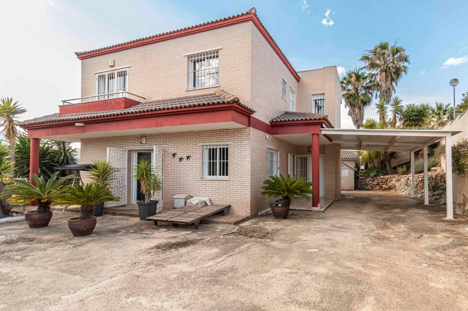 4 soveværelse Villa til salg i Gandia - € 415.000 (Ref: 9896351)