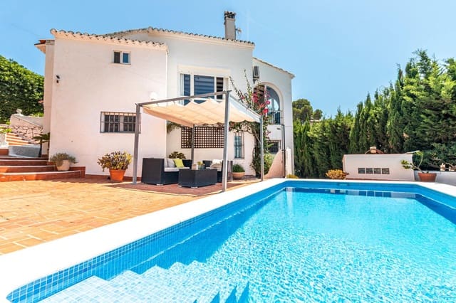 4 bedroom Villa for sale in Real de Gandía - € 676,000 (Ref: 9900069)