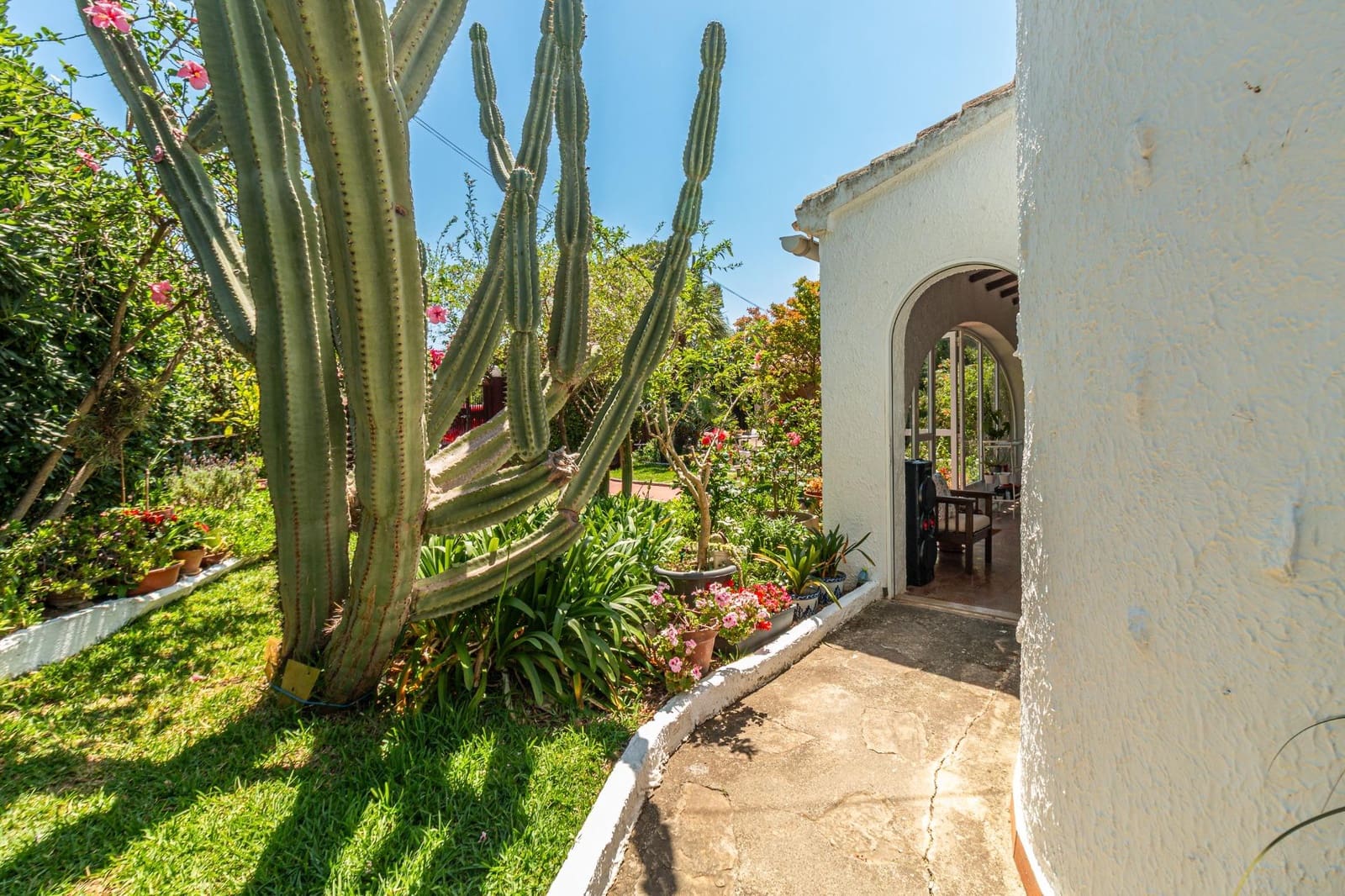 4 bedroom Villa for sale in Real de Gandia - € 676,000 (Ref: 9900069)