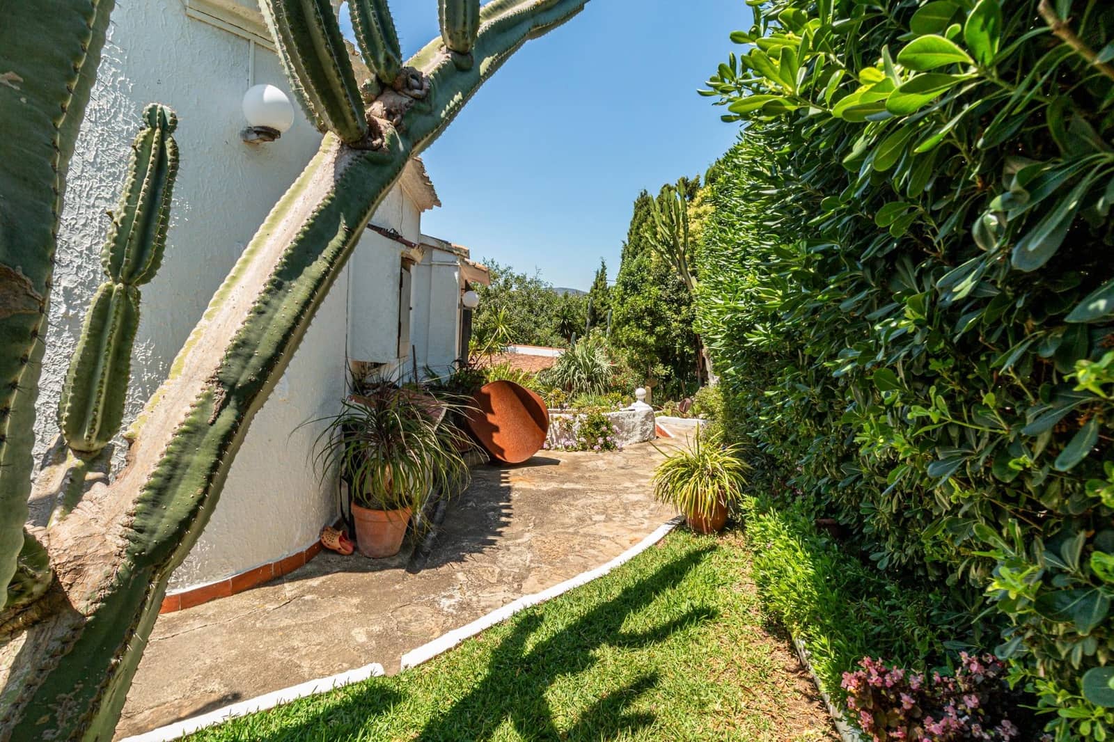 4 bedroom Villa for sale in Real de Gandia - € 676,000 (Ref: 9900069)