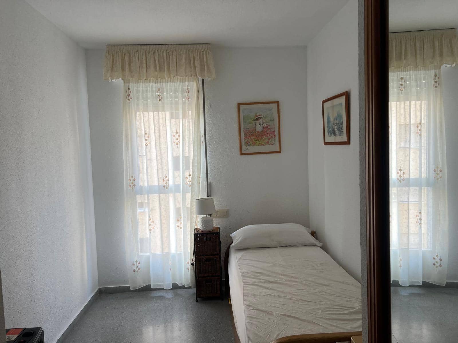 Apartamento de 3 habitaciones en Gandia en alquiler vacacional con piscina - 1.750 € (Ref: 9947921)