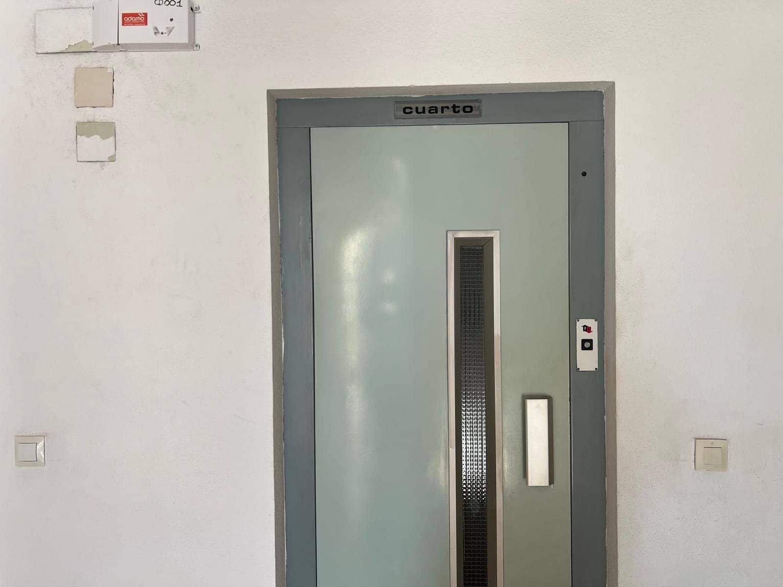 Apartamento de 3 habitaciones en Gandia en alquiler vacacional con piscina - 1.750 € (Ref: 9947921)