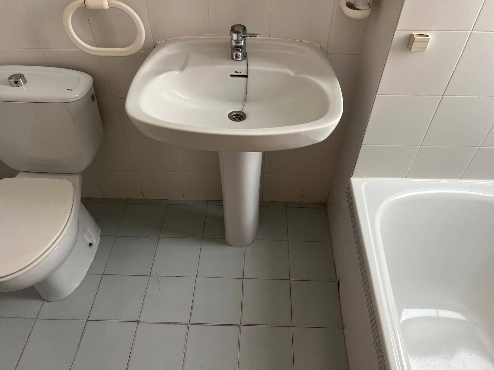 Apartamento de 3 habitaciones en Gandia en alquiler vacacional con piscina - 1.750 € (Ref: 9947921)