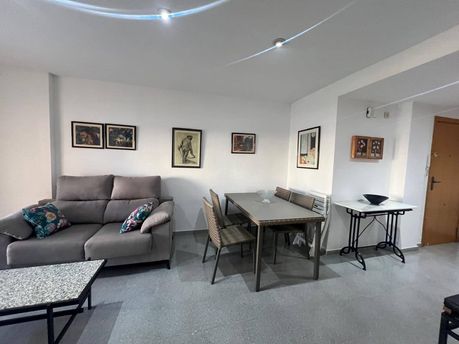 Apartamento de 3 habitaciones en Gandia en alquiler vacacional con piscina - 1.750 € (Ref: 9947921)