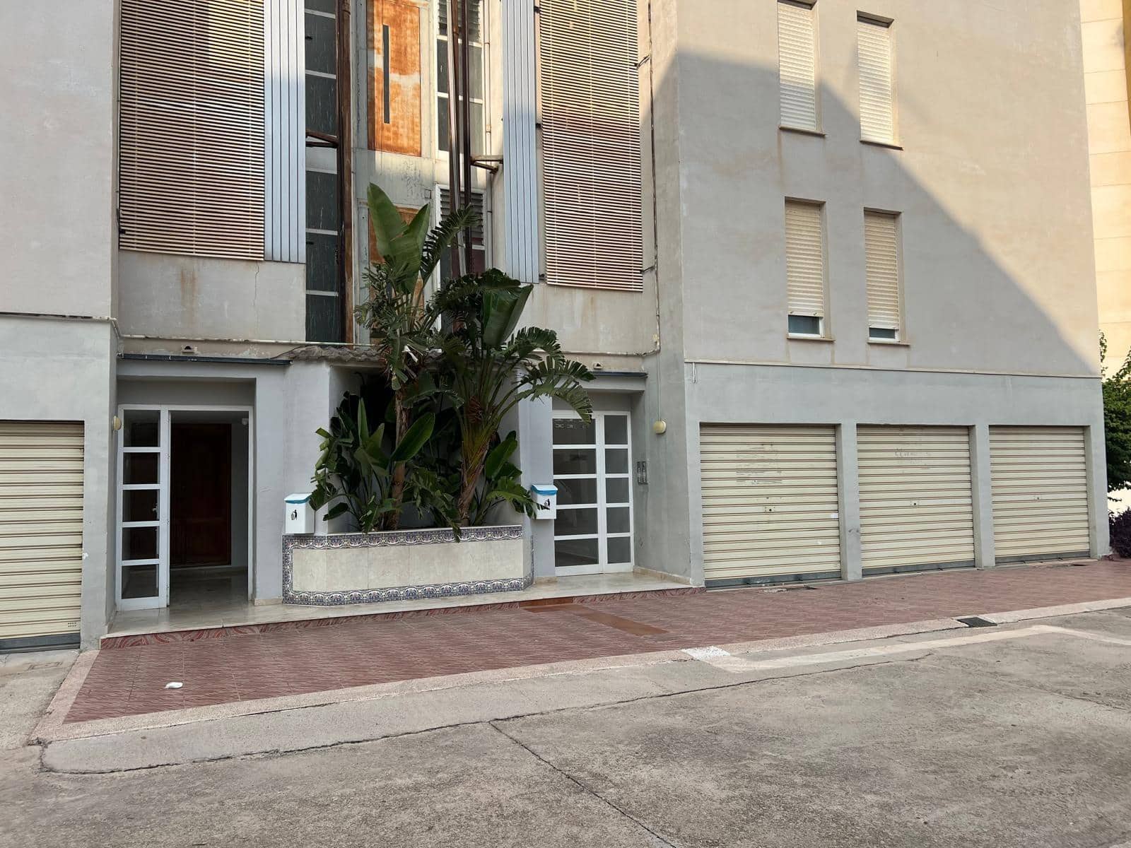 Apartamento de 3 habitaciones en Gandia en alquiler vacacional con piscina - 1.750 € (Ref: 9947921)