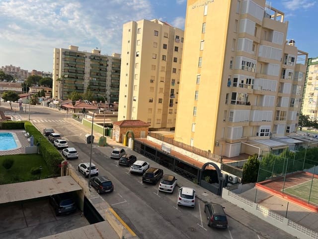 Appartement de 3 chambres de location de vacances à Gandia avec piscine - 1 600 € (Ref: 9947921)