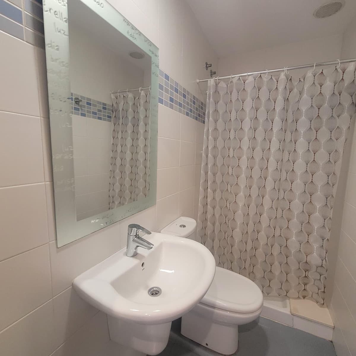 2 makuuhuone Huoneisto myytävänä paikassa Gandia mukana uima-altaan - 260 000 € (Ref: 9952634)