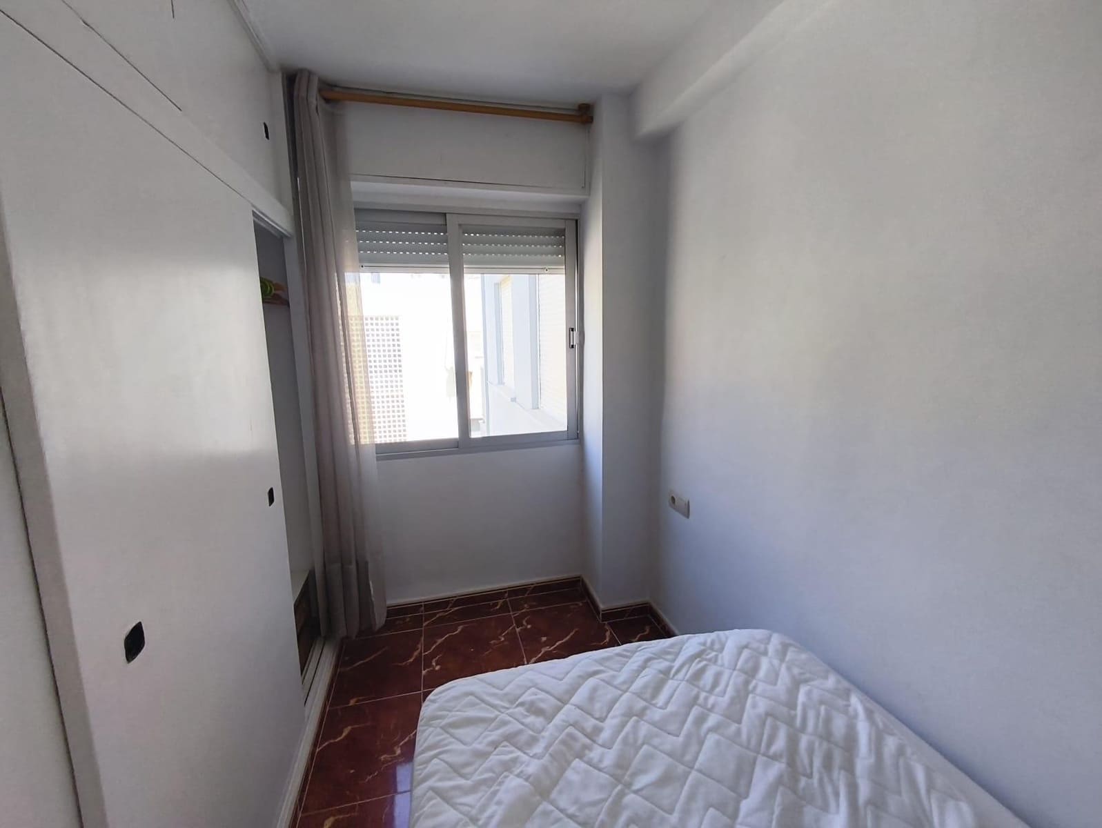 2 sypialnia Apartament na kwatery wakacyjne w Gandia - 1 400 € (Ref: 9957989)