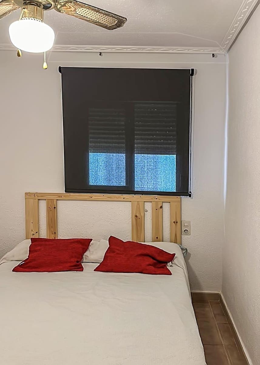 2 bedroom Apartment for sale in Gandia - € 138,000 (Ref: 9977322)