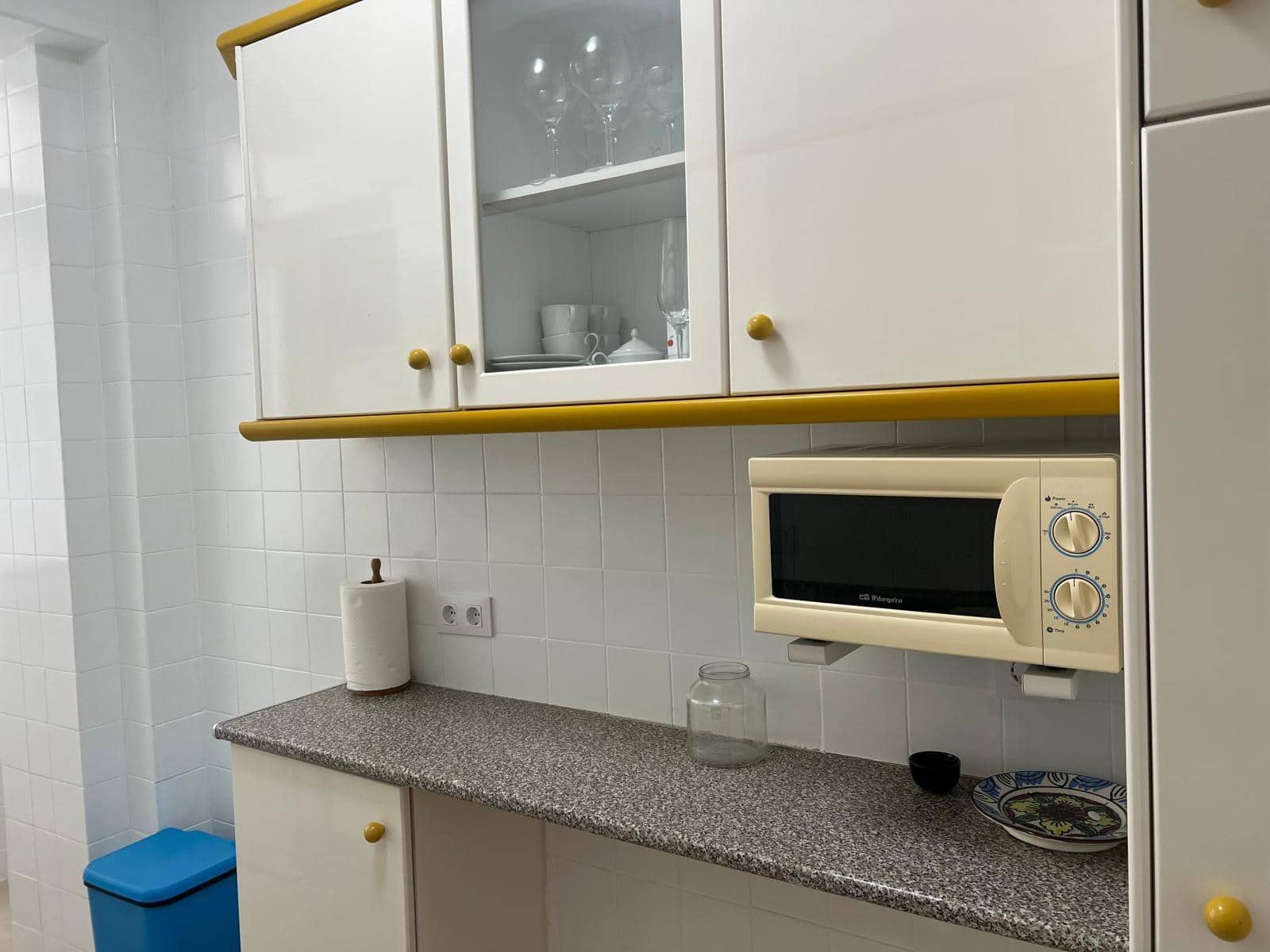 2 slaapkamer Appartement voor vakantieverhuur in Gandia - € 950 (Ref: 9977323)