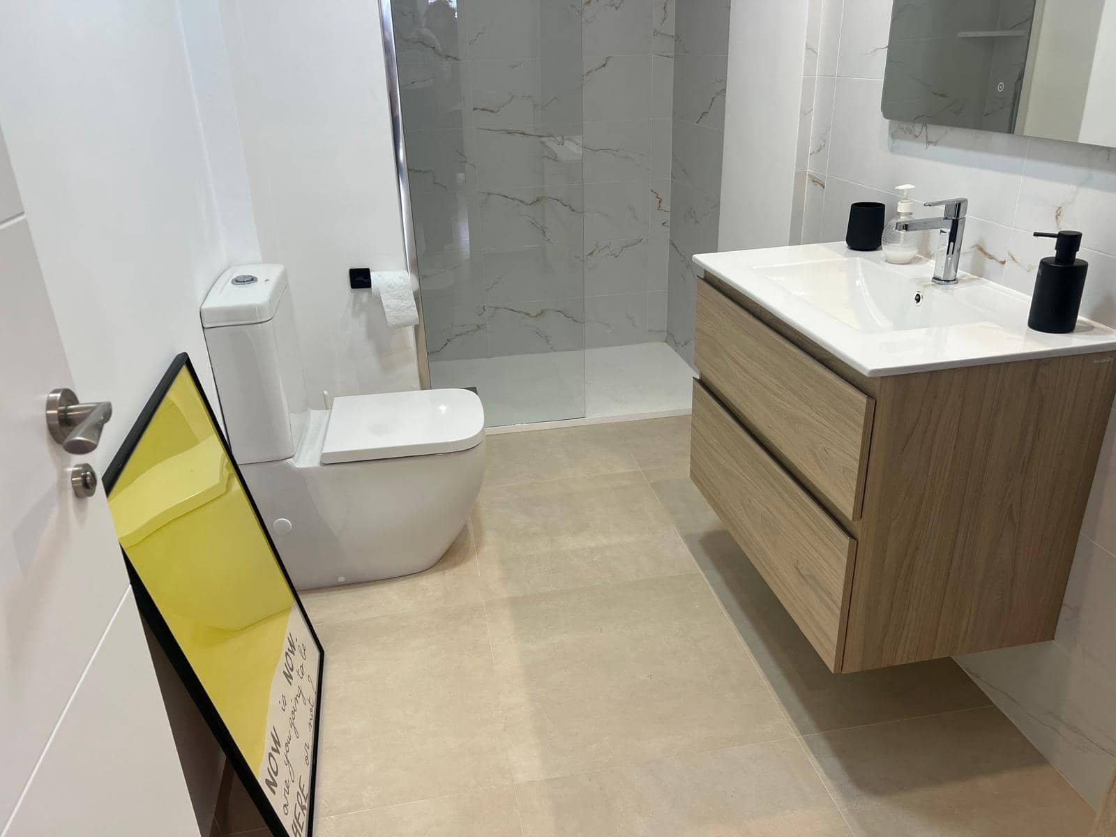 2 slaapkamer Appartement voor vakantieverhuur in Gandia - € 950 (Ref: 9977323)