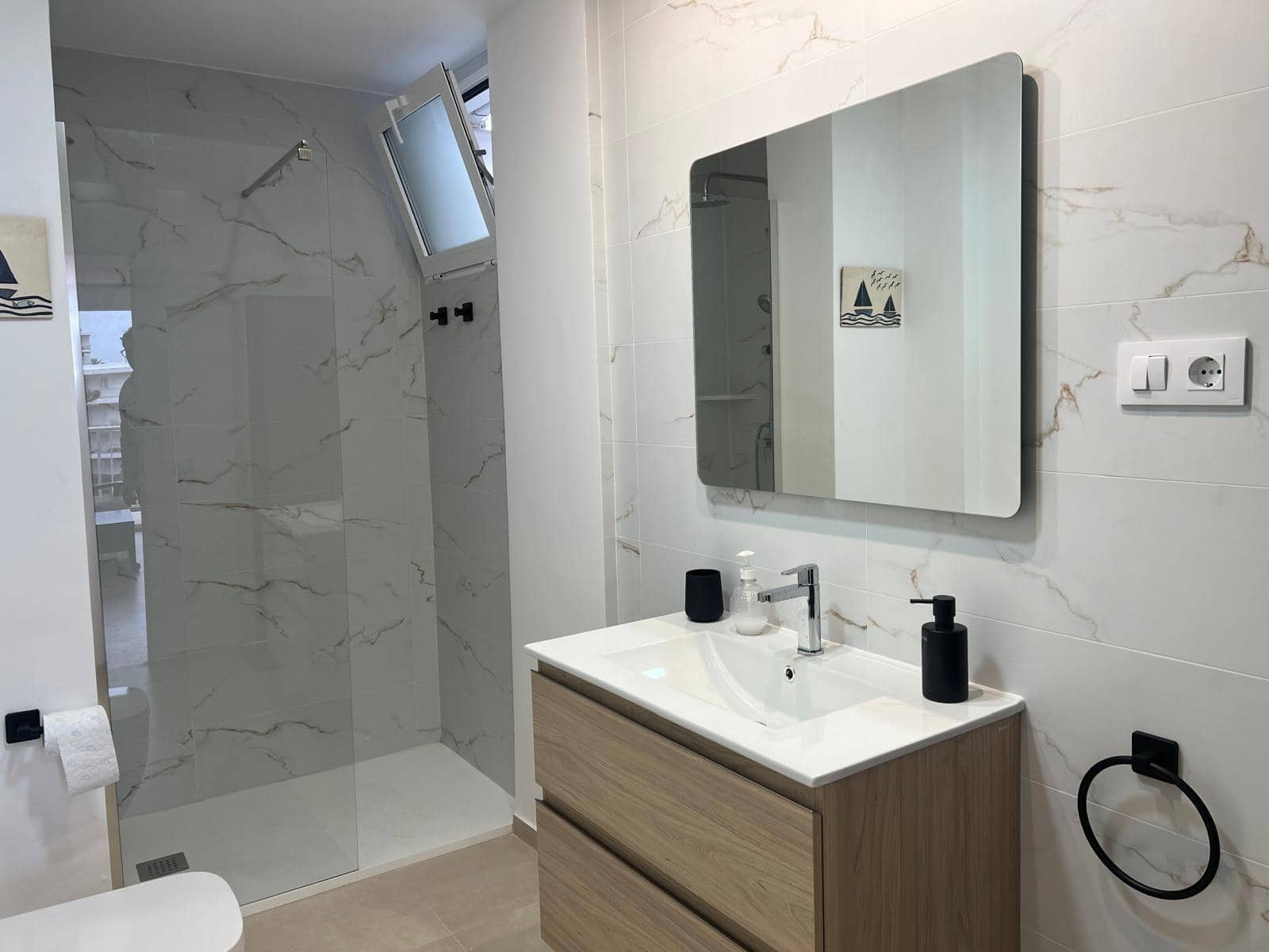 2 slaapkamer Appartement voor vakantieverhuur in Gandia - € 950 (Ref: 9977323)