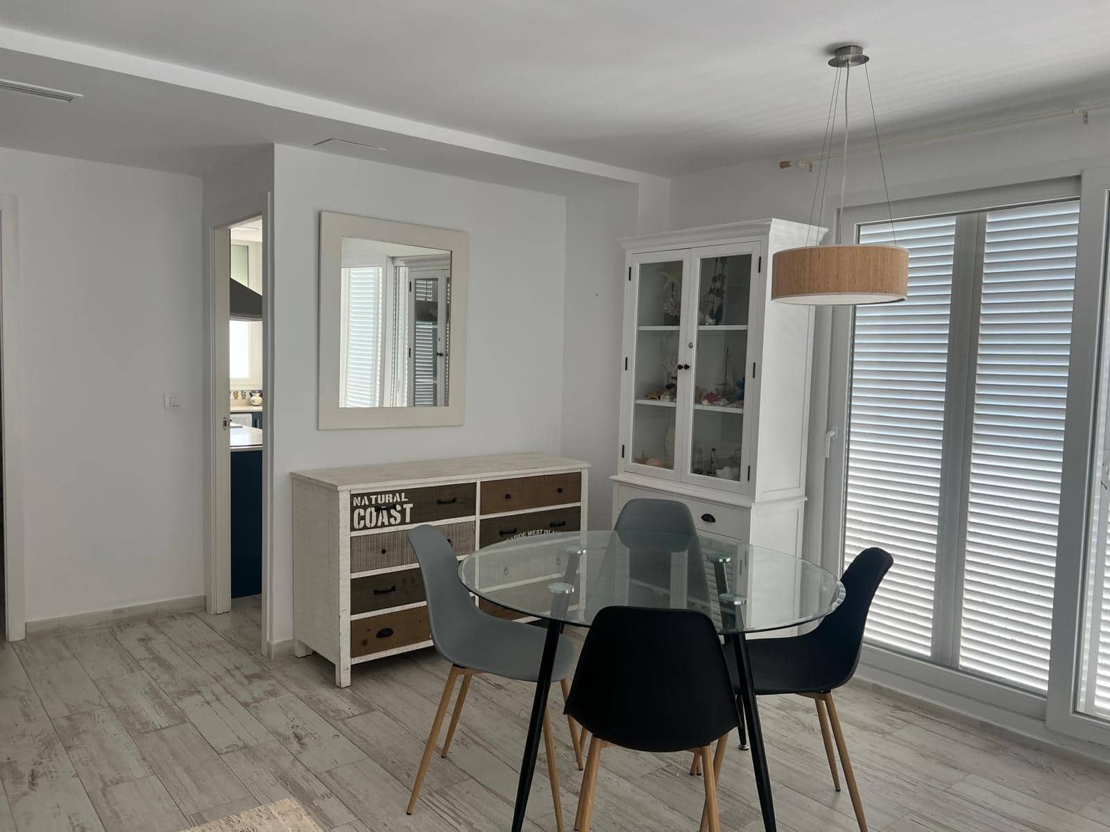 Appartement de 2 chambres à louer à Gandia - 900 € (Ref: 9978895)