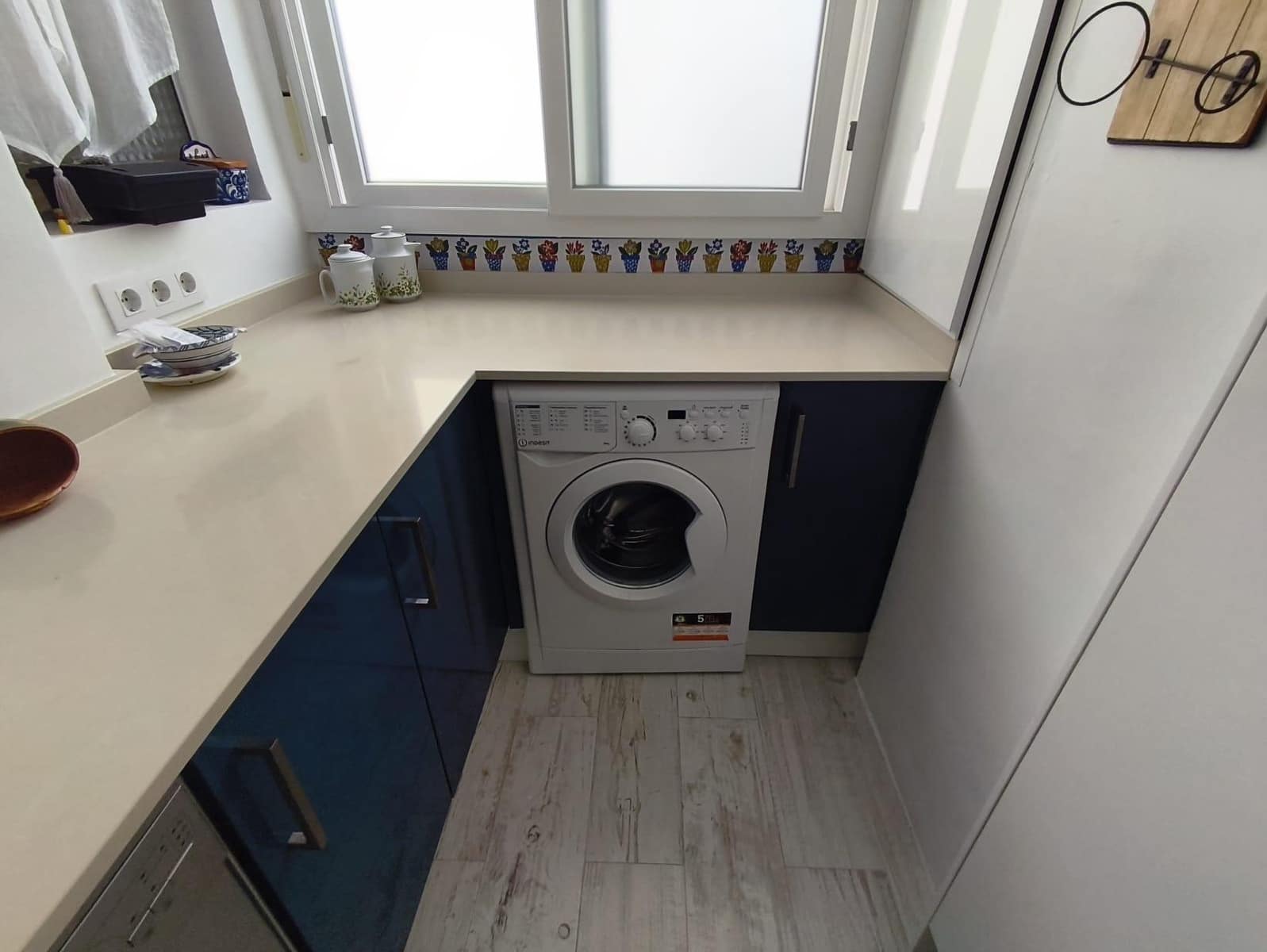 Appartement de 2 chambres à louer à Gandia - 900 € (Ref: 9978895)