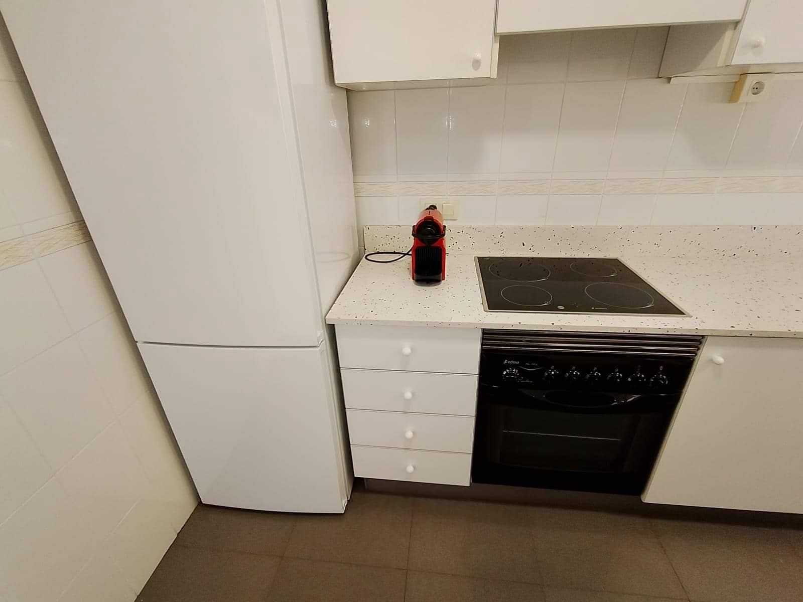 2 Zimmer Apartment zu vermieten in Gandia mit Pool Garage - 650 € (Ref: 9983026)