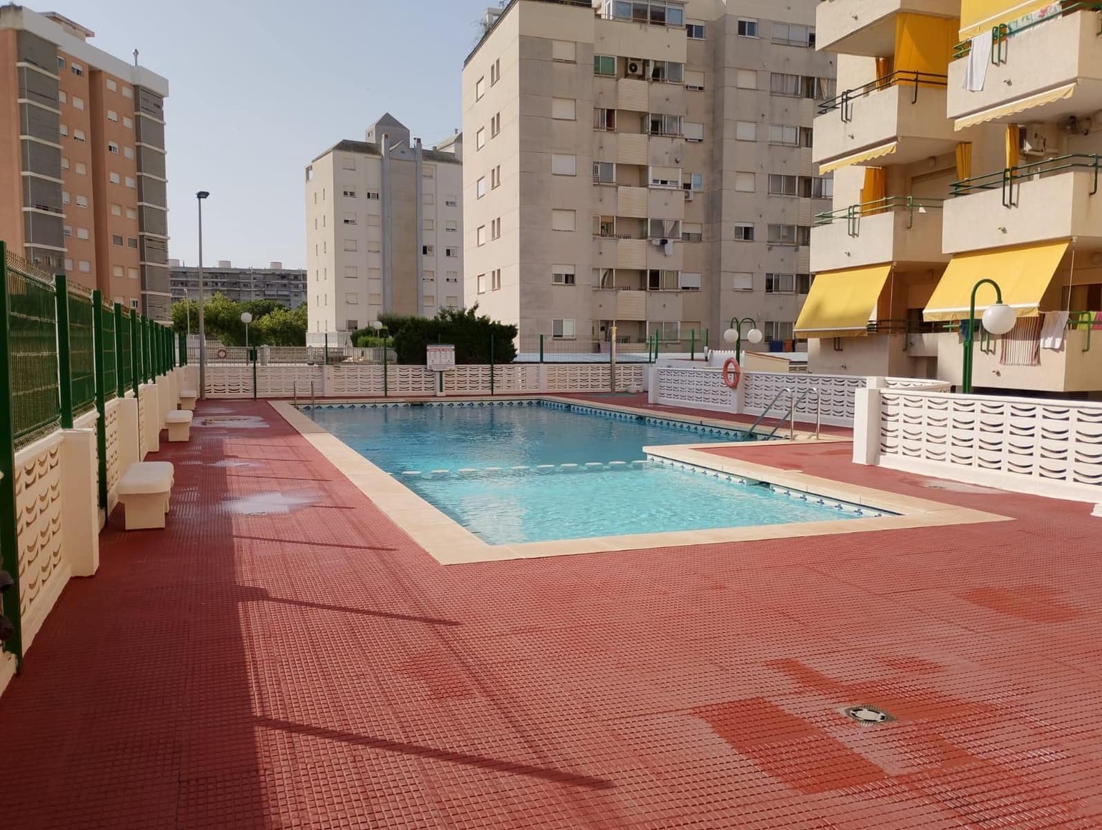 2 Zimmer Apartment zu vermieten in Gandia mit Pool Garage - 650 € (Ref: 9983026)