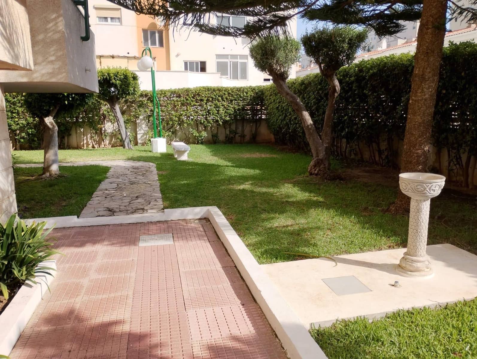 2 Zimmer Apartment zu vermieten in Gandia mit Pool Garage - 650 € (Ref: 9983026)
