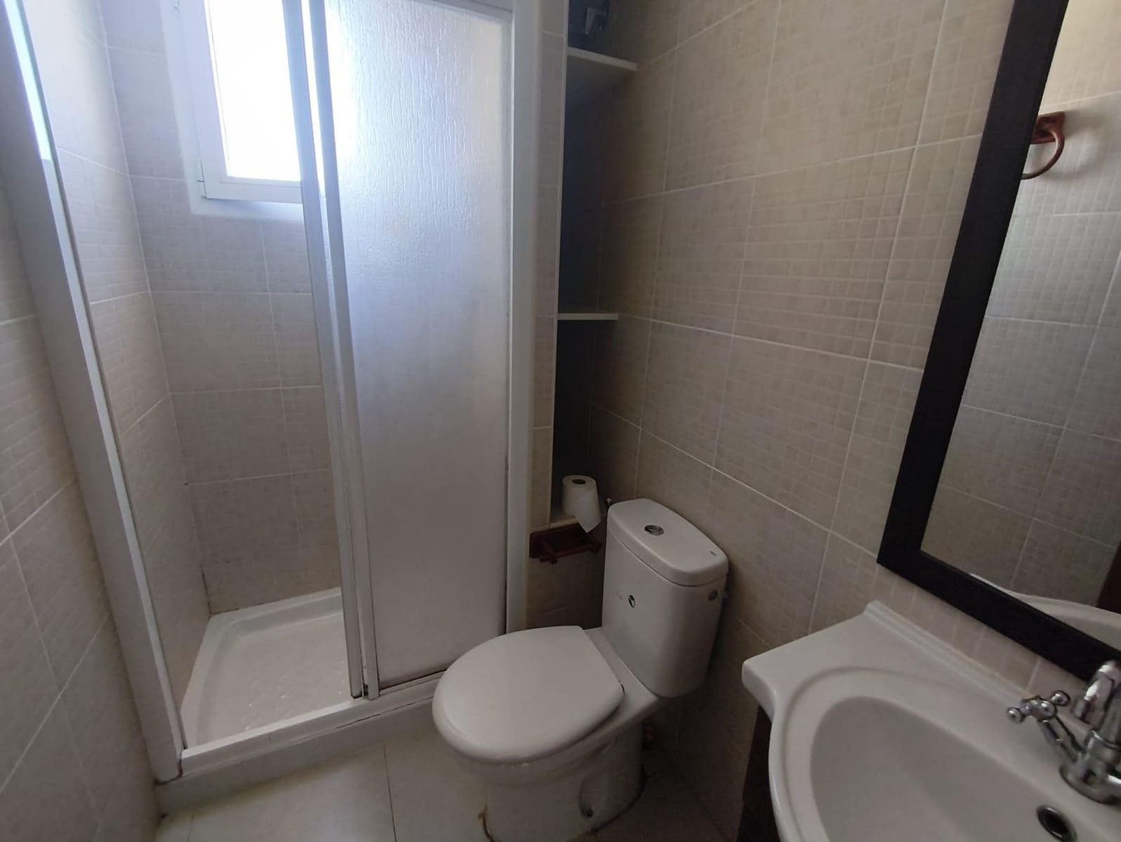 1 soverom Leilighet til leie i Gandia - € 450 (Ref: 9999632)