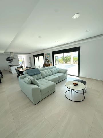 4 soverom Villa til salgs i Pinoso - € 465 000 (Ref: 9078833)