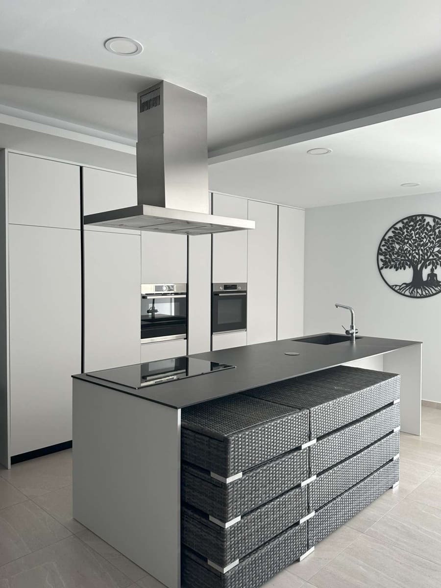 4 soveværelse Villa til salg i Pinoso - € 465.000 (Ref: 9078833)