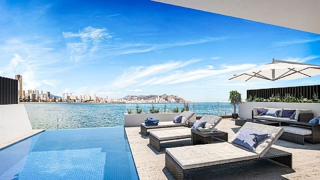 4 soveværelse Lejlighed til salg i La Cala de Villajoyosa, La Villajoyosa / Vila Joiosa med swimmingpool garage - € 1.650.000 (Ref: 9079626)