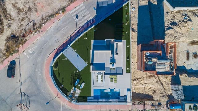 3 sypialnia Willa na sprzedaż w Muchamiel / Mutxamel z basenem garażem - 450 000 € (Ref: 9079630)