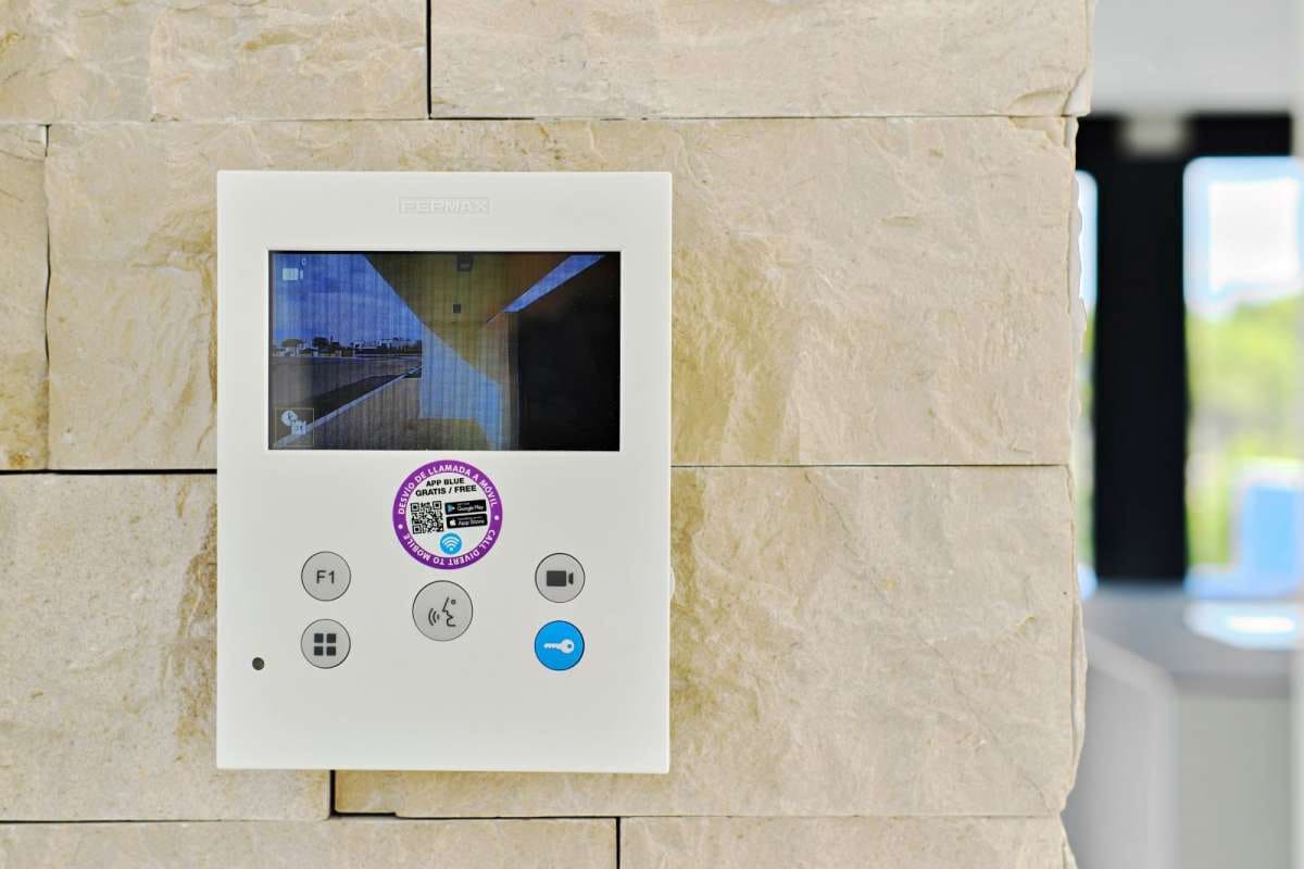 3 bedroom Villa for sale in Orihuela Costa with pool garage - € 760,000 (Ref: 9085548)